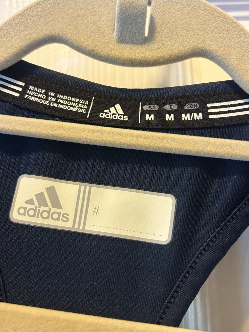 Adidas Vintage Women’s Black Racerback Tank 90’s vibe - Picture 4 of 8